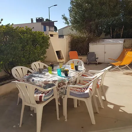 Narbonne-plage : T2 Climatise, 35m², Pieds Dans L'eau, 4 Pers. - Fr-1-795-50 Narbonne