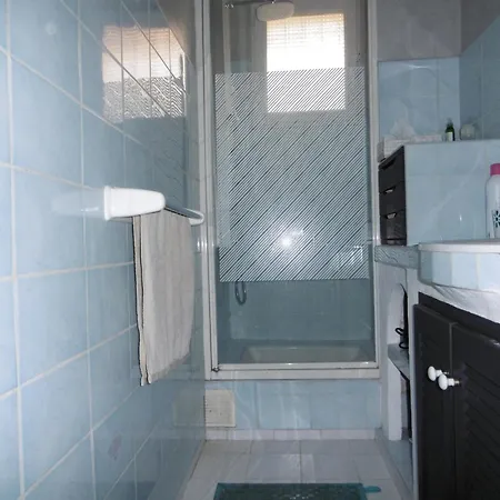 Narbonne-plage : T2 Climatise, 35m², Pieds Dans L'eau, 4 Pers. - Fr-1-795-50 *